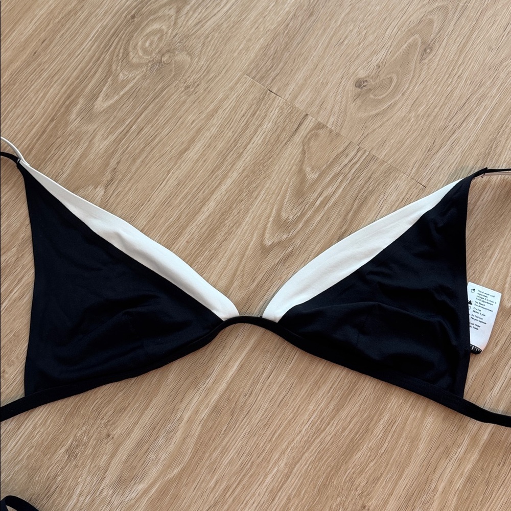 Lspace Black and Cream Women's Bikini Set - Picture 8 of 8